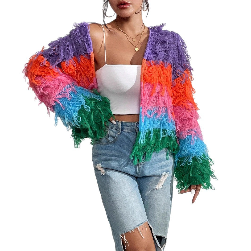 Dames cardigan en tricot à franges colorées avec un motif unique Chic und Stil