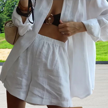 Robe chemise oversize pour femmes avec manches longues et coupe asymétrique Chic und Stil