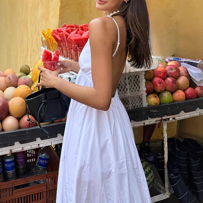 Robe d'été légère pour femmes avec décolleté en V profond et bretelles spaghetti Chic und Stil