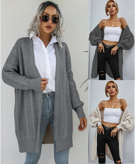 Cardigan en tricot épais pour femmes avec une coupe oversize décontractée et un motif en torsade raffiné Chic und Stil