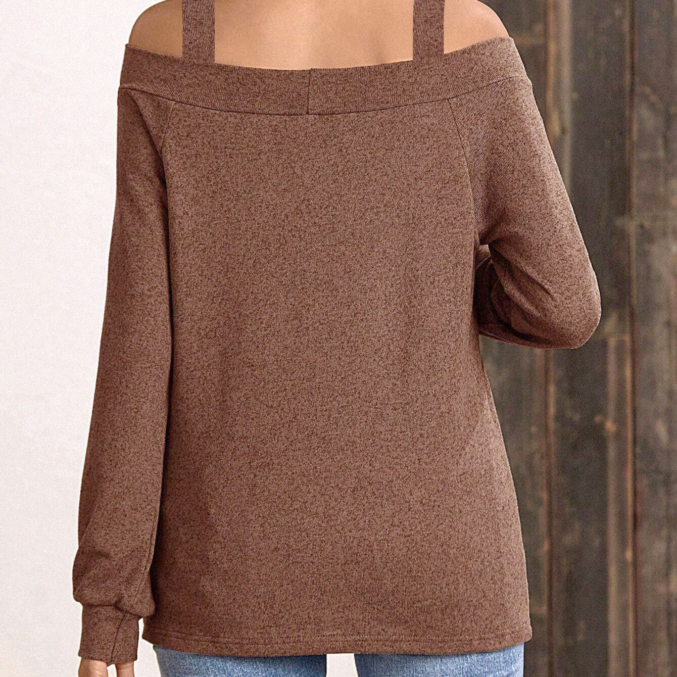 Pull femme avec décolleté bardot et coupe confortable Chic und Stil