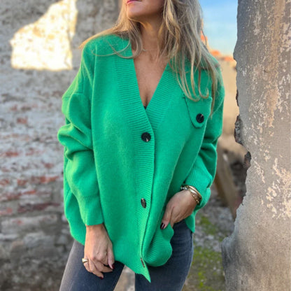Cardigan en tricot décontracté pour femmes avec coupe asymétrique et détails de boutons Chic und Stil