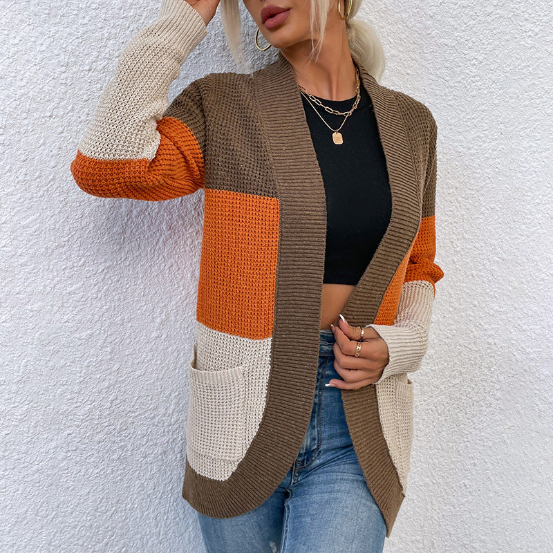Cardigan en grosse maille pour femmes avec une silhouette décontractée et des poches pratiques Chic und Stil