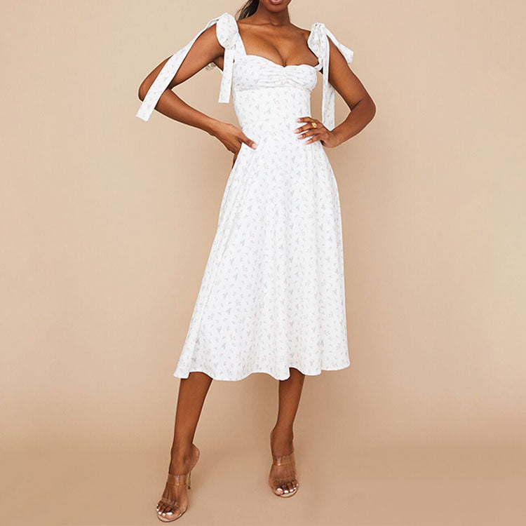 Robe maxi floral à ceinture à nouer Chic und Stil