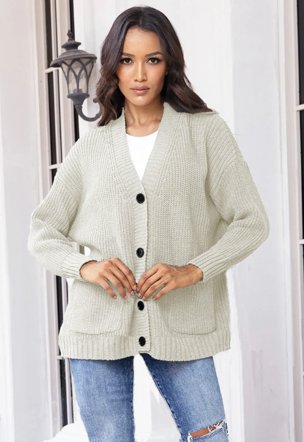 Dames gros tricot cardigan avec grandes poches et design de bouton moderne Chic und Still