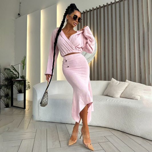 Robe portefeuille pour femmes avec ourlet asymétrique et élégantes manches bouffantes Chic und Stil