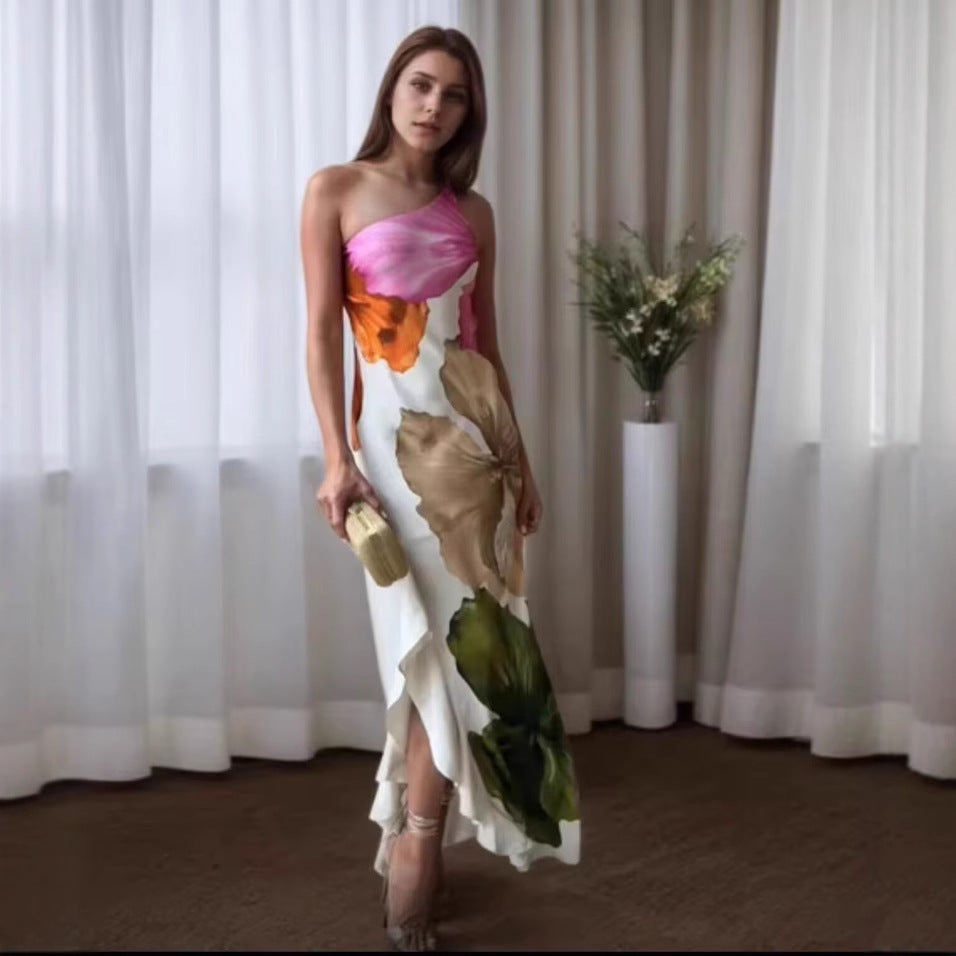 Robe maxi pour femmes avec coupe asymétrique et design floral Chic und Stil