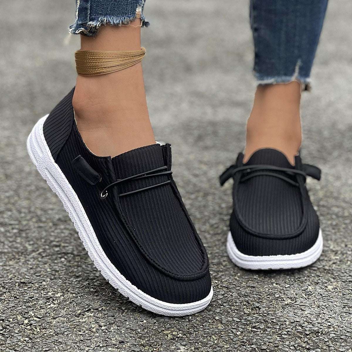 Baskets décontractées à enfiler pour femmes avec semelle antidérapante et dessus en matériau respirant Chic und Stil