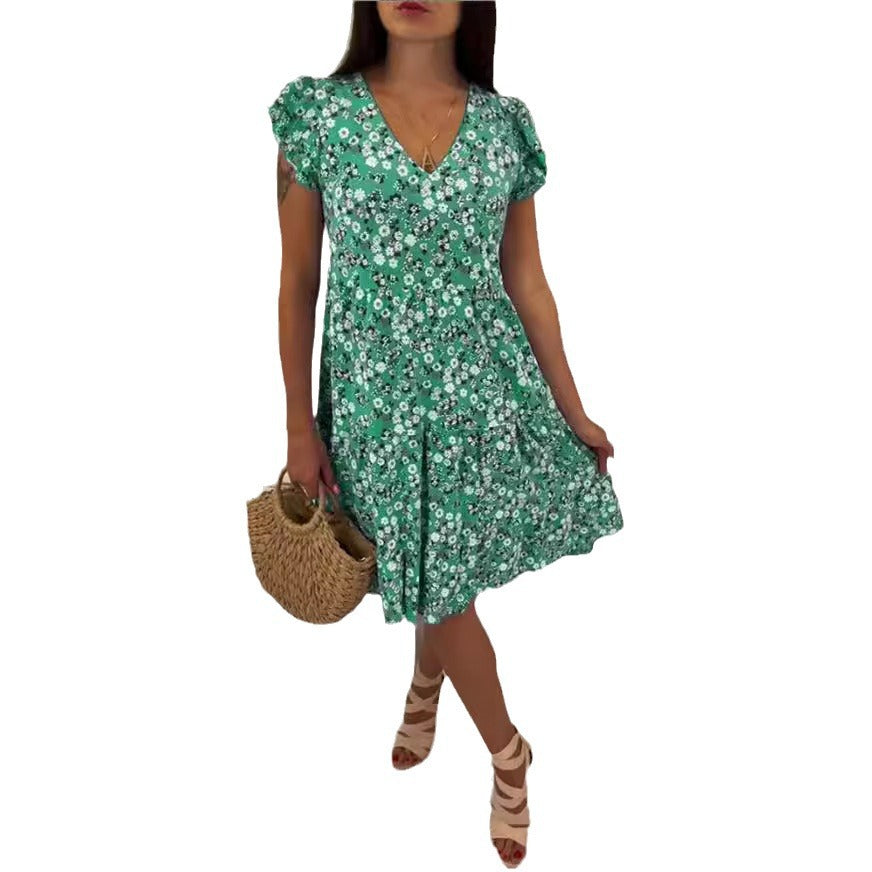 Robe de loisirs pour femmes avec design floral et décolleté en V Chic und Stil