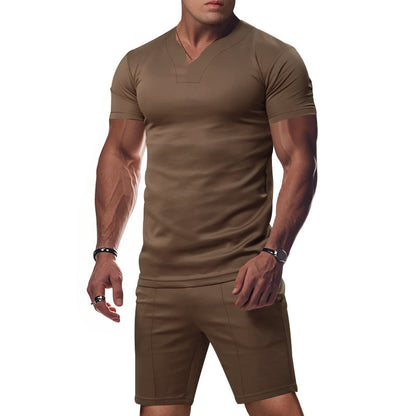 T-shirt sportif pour hommes à col en V avec coupe ajustée Chic und Stil