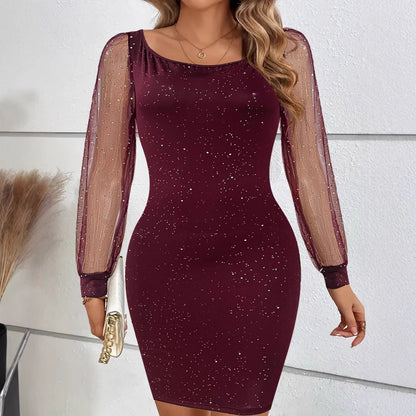 Robe de soirée ajustée pour femmes avec des manches transparentes et des accents brillants Chic und Stil