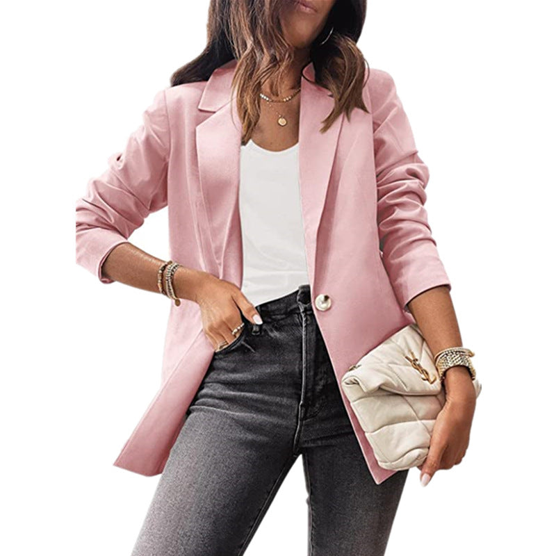 Veste élégante pour femmes avec coupe originale et détails de boutons discrets Chic und Stil