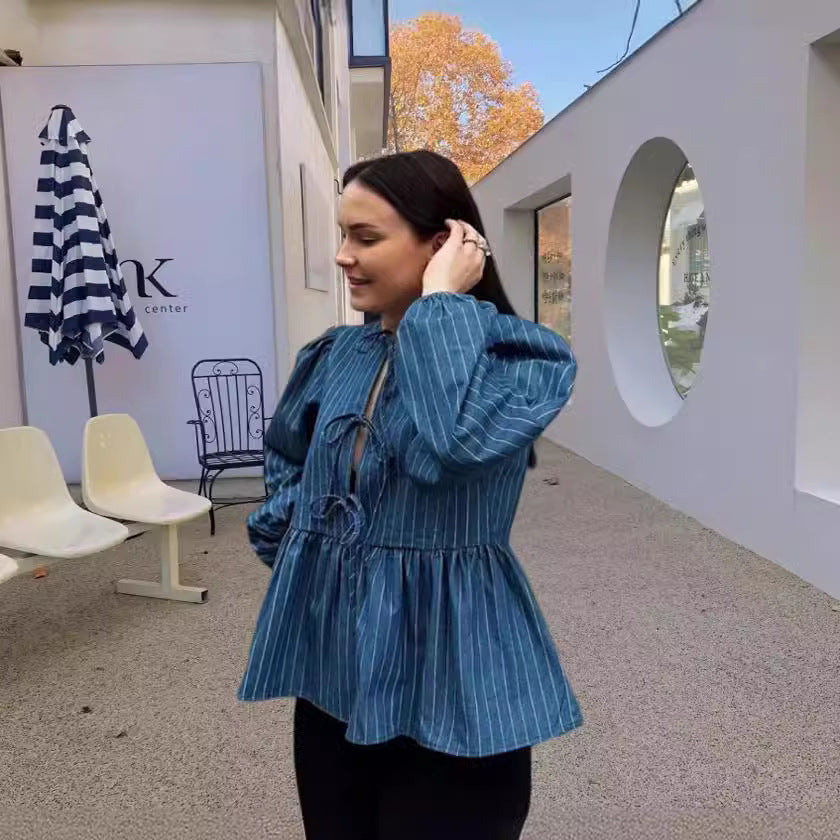 Dames chemise décontractée avec des manches volumineuses et des coutures de forme Chic und Stil