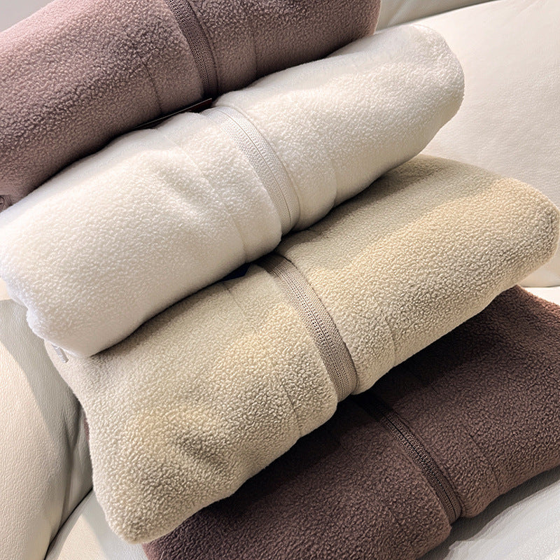 Veste en polaire pour femmes avec col haut et poches zippées sur les côtés Chic & Stil