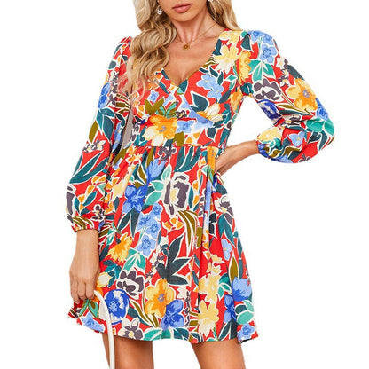 Robe courte pour femmes avec décolleté en V étroit et longues manches bouffantes Chic und Stil