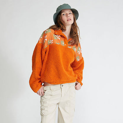 Casual fleece pullover for women with a colorful floral pattern Chic and Style
