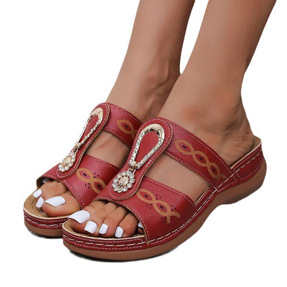 Sandales de loisirs mode pour femmes avec des sangles décorées et une semelle confortable Chic und Stil