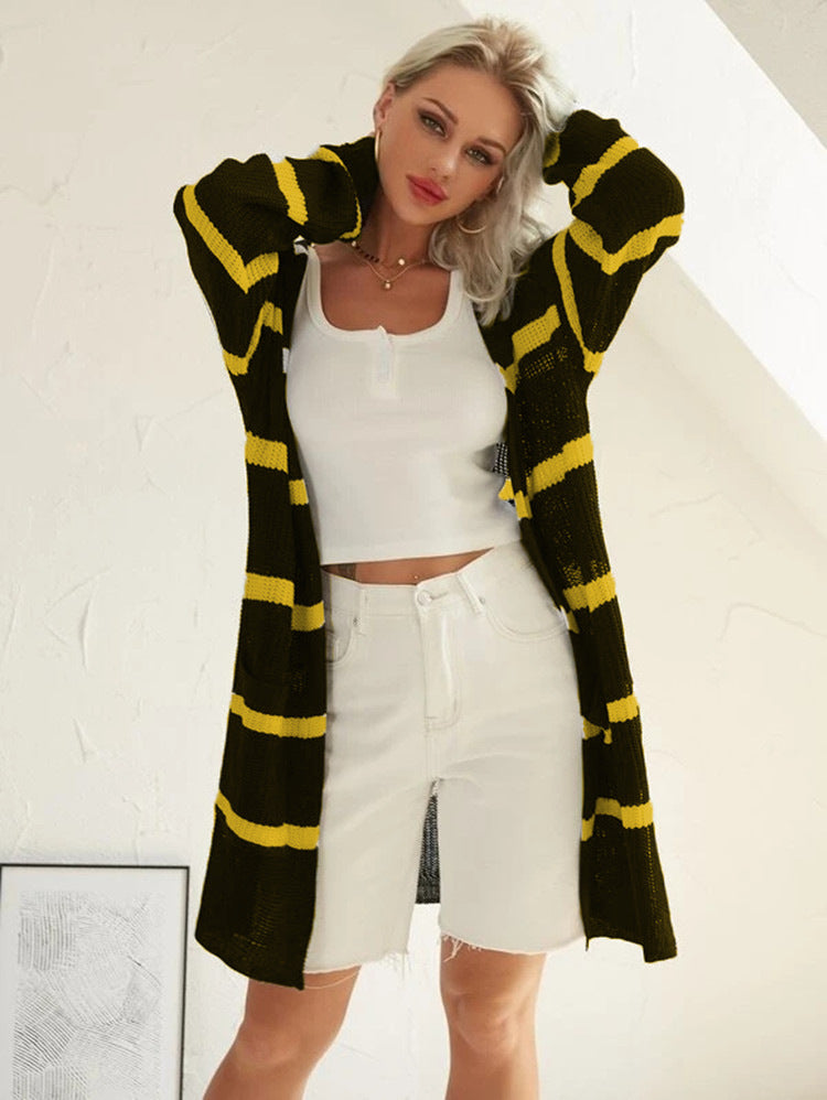 Cardigan pour femmes en tricot décontracté avec design rayé et avant ouvert Chic und Stil