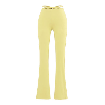 Elegant flared pants for women with a high waist and practical side pockets Chic and Style