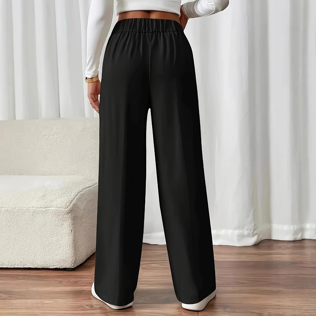 Wide pleated pants for women with elastic waistband and practical pockets Chic and Style
