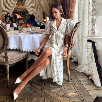 Robe maxi pour femmes avec manches bouffantes et ceinture en sash Chic und Stil