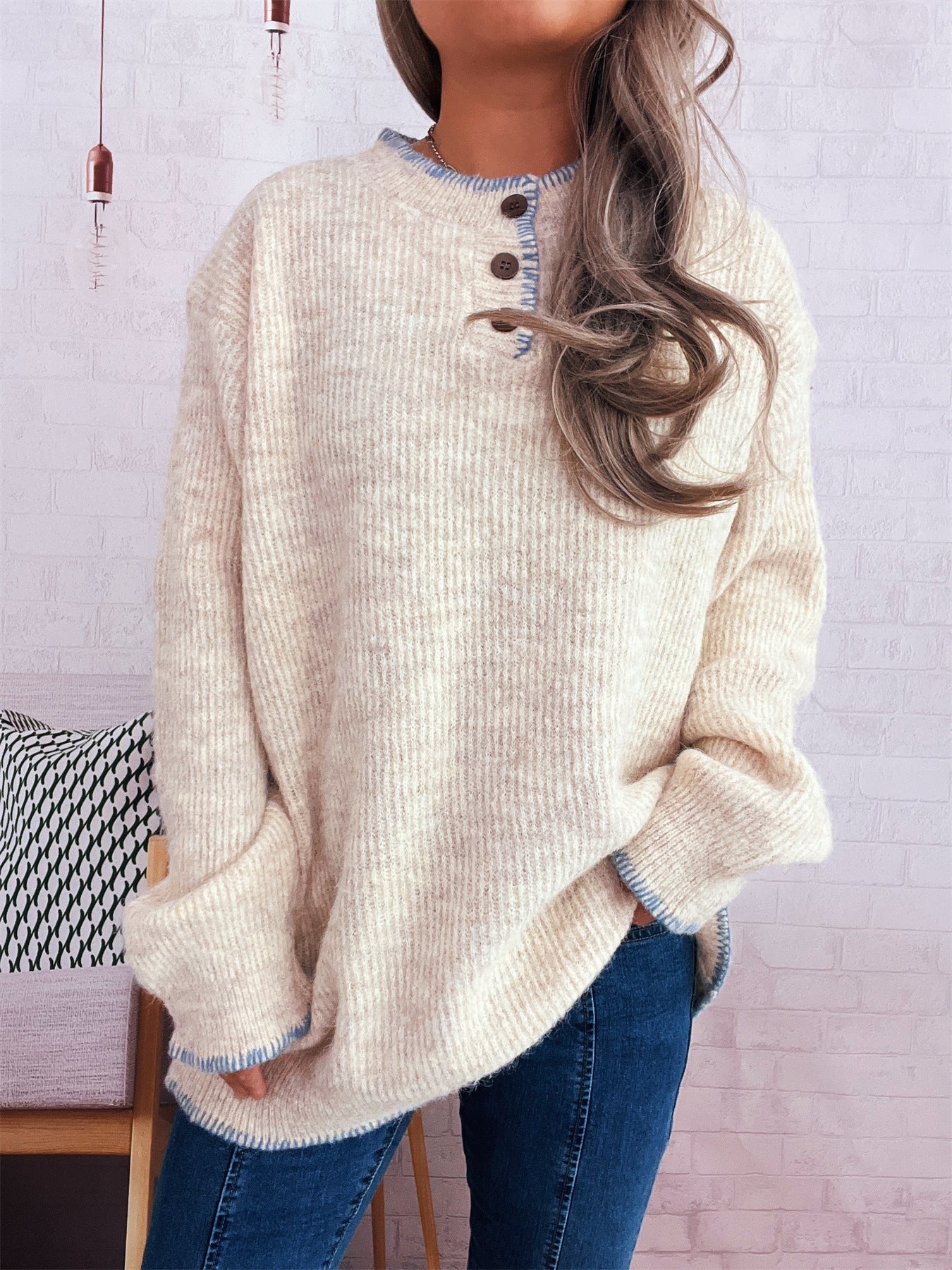 Pull en tricot oversize pour dames avec patte de boutonnage Chic und Stil
