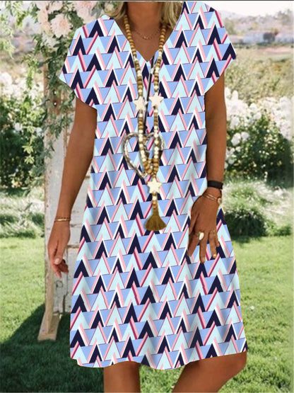 Robe de loisirs pour femmes avec design graphique triangulaire et coupe décontractée Chic und Stil
