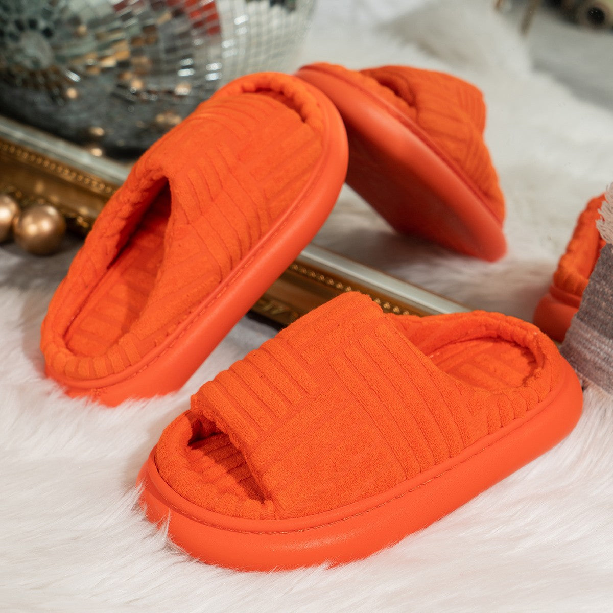 Dames chaussons moelleux avec semelle antidérapante et semelle intérieure rembourrée douce Chic und Stil