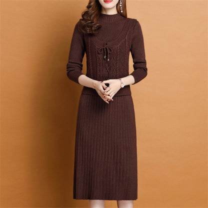 Robe tricot élégante pour femmes avec col haut et design de tresses décoratif Chic und Stil