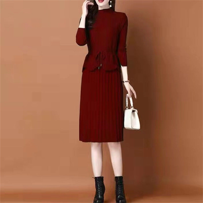 Robe en tricot pour dames avec taille asymétrique et fine structure côtelée Chic und Stil