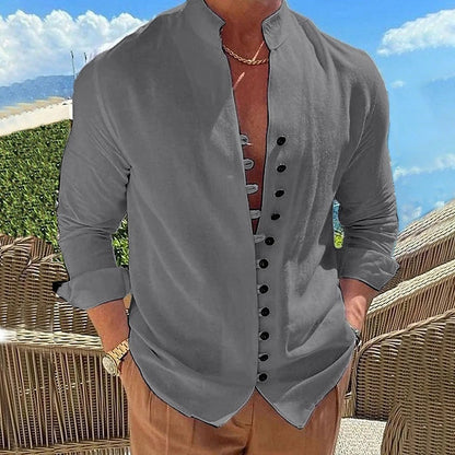 Chemise masculine tendance avec une légère structure et patte de boutonnage Chic und Stil