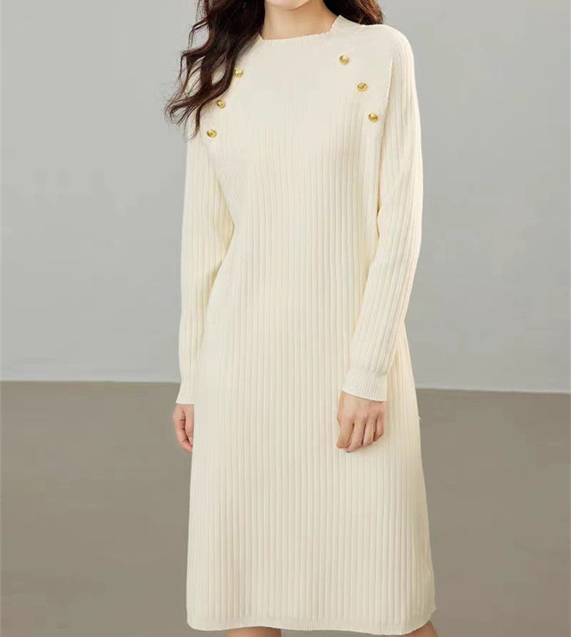 Robe en tricot pour femmes avec des détails de boutons décoratifs et une fine texture côtelée Chic und Stil