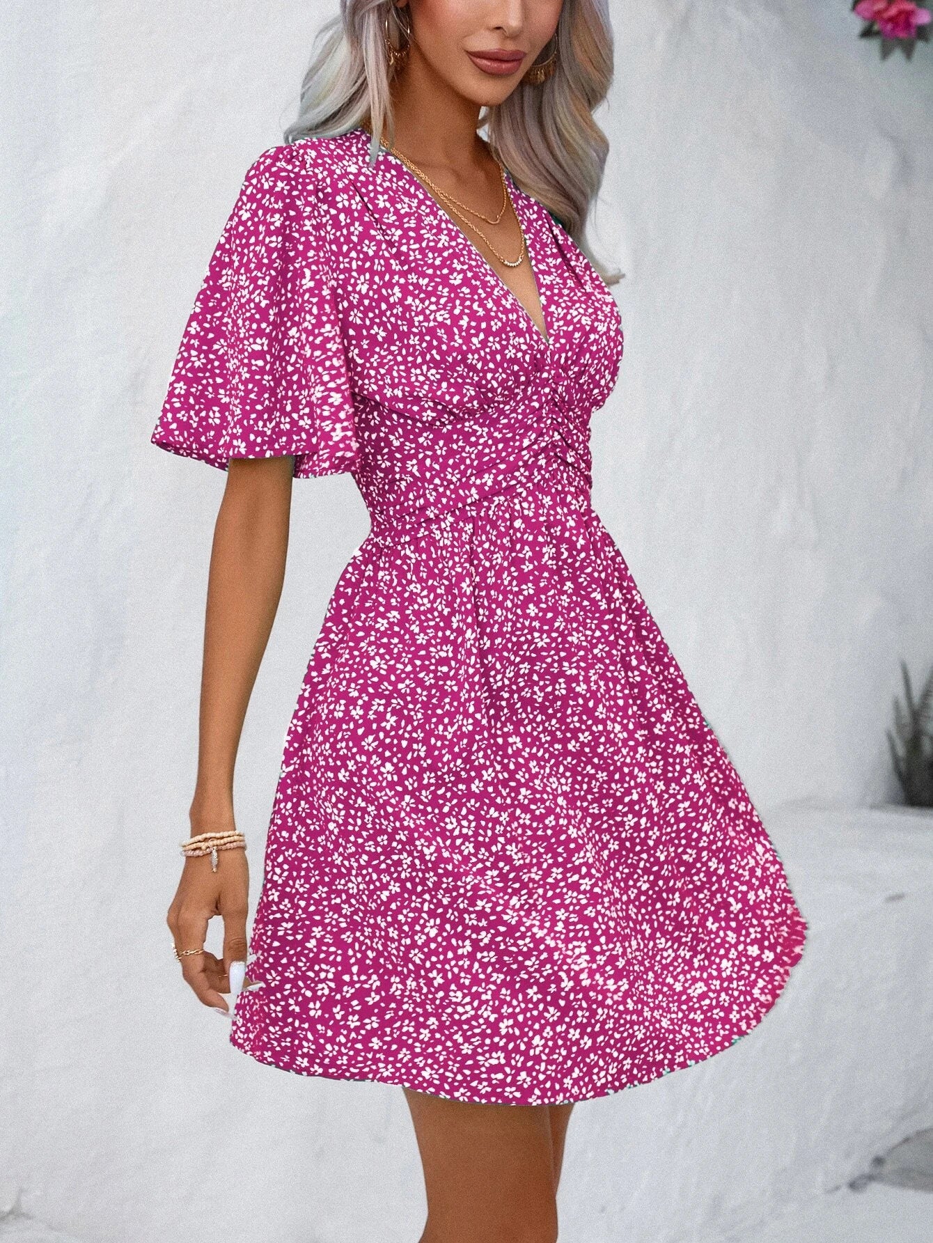 Women's Snowflake Pattern V-Neck Dress with Voluminous Sleeves and Elastic Waistband Chic und Stil