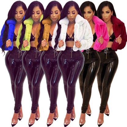 Dames élégante et à la mode courte veste en fausse fourrure de haute qualité Chic und Stil