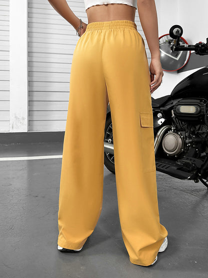 Pantalon cargo large pour femmes avec taille élastique et poches Chic und Stil