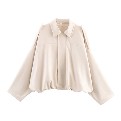 Casual cropped bomber jacket for women with a modern high collar and elegant shoulder details Chic and Style