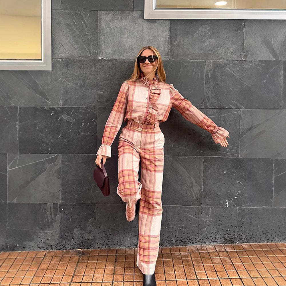 Combinaison à carreaux pour femmes avec ceinture et volants Chic und Stil