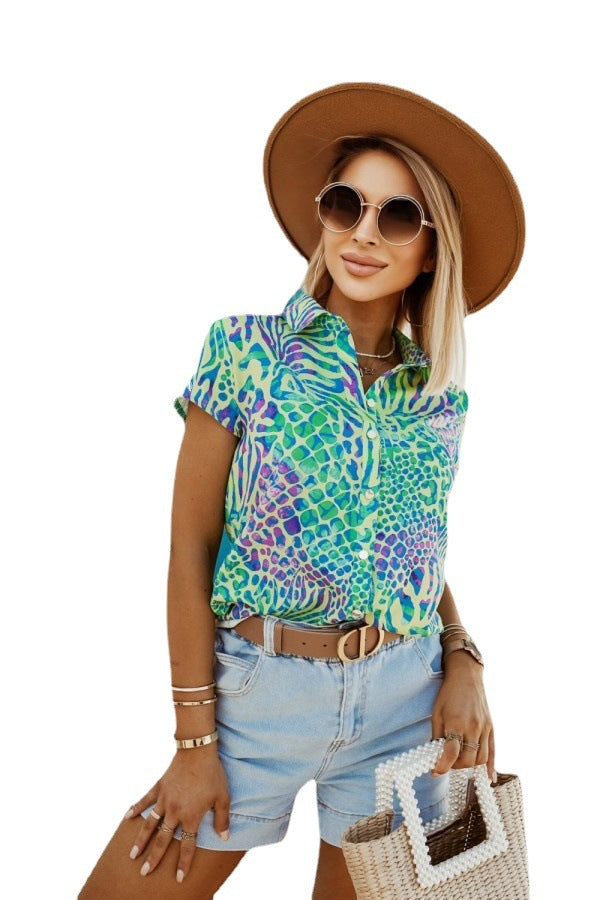 Women's Short Sleeve Blouse with Tropical Foliage Pattern Chic and Style