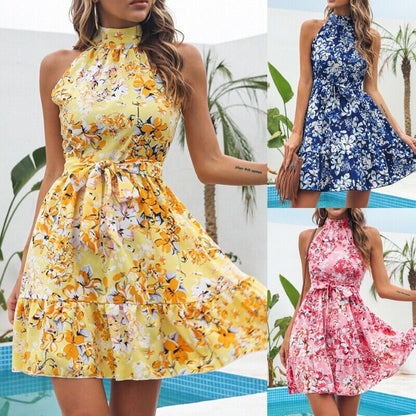 Robe d'été pour femmes avec un élégant col halter et une jupe volumineuse Chic und Stil