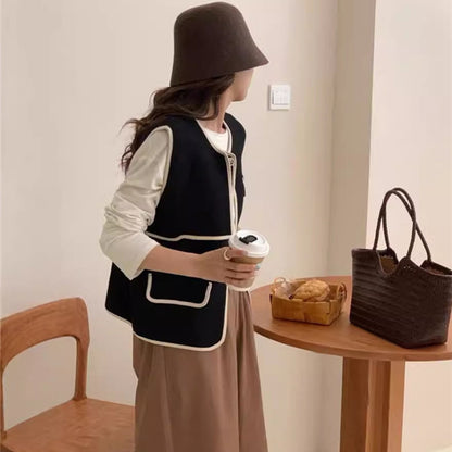 Women's Elegant Vest with Contrasting Pockets and Chic and Stylish Button Details