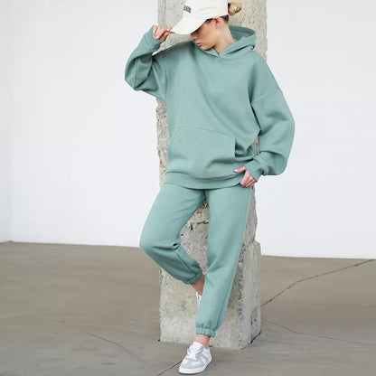 Chic and Style women's casual hoodie and jogger pants set