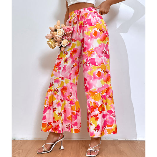 Wide Palazzo pants for ladies with a cheerful floral pattern Chic und Style