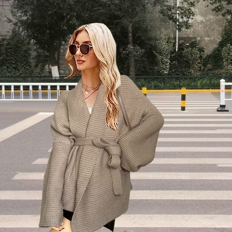 Dames gros tricot cardigan avec ceinture et coupe ample Chic und Stil