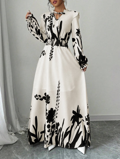 Robe maxi femme avec une coupe flatteuse et des détails floraux Chic und Stil