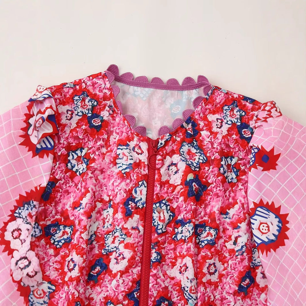 Robe maxi femme avec un design floral et des détails de volants raffinés Chic und Stil
