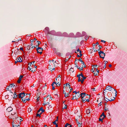 Robe maxi femme avec un design floral et des détails de volants raffinés Chic und Stil