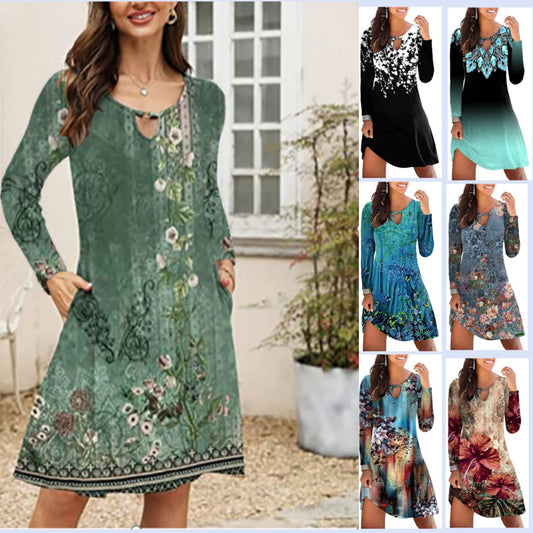 Robe d'été décontractée pour femmes avec des accents floraux et décolleté en V Chic und Stil