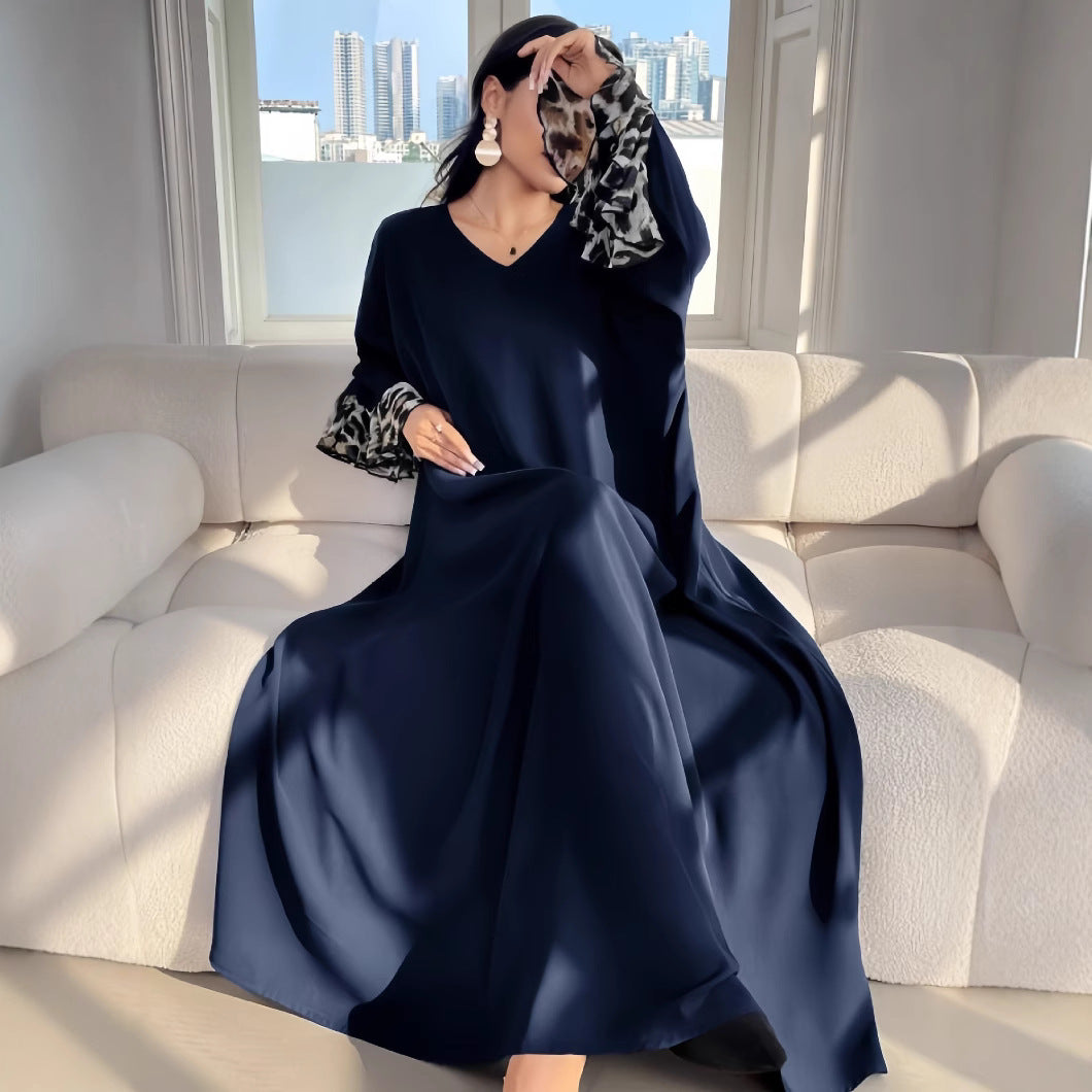Robe maxi fluide pour dames avec des manches élégantes et décolleté en V Chic und Stil