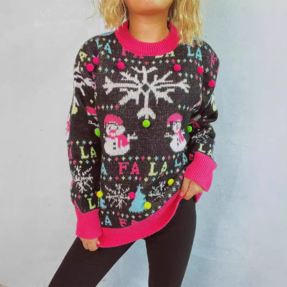 Pull féminin de Noël avec des applications colorées et un design festif Chic und Stil