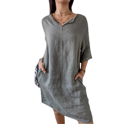 Robe en lin pour femmes avec décolleté en V et poches pratiques Chic und Stil